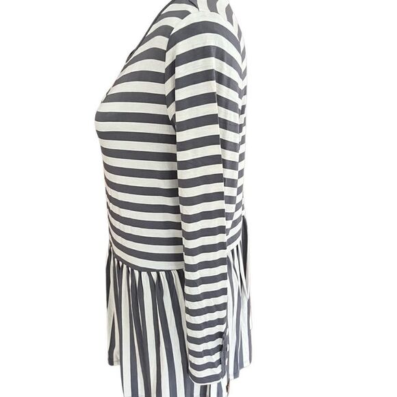MATILDA JANE Lets Connect gray/white striped top SIZE small - Picture 6 of 9
